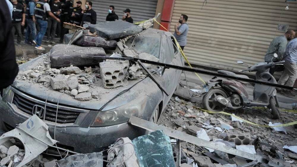 Israeli Strike on Beirut Suburb: 5 Dead, 28 Injured