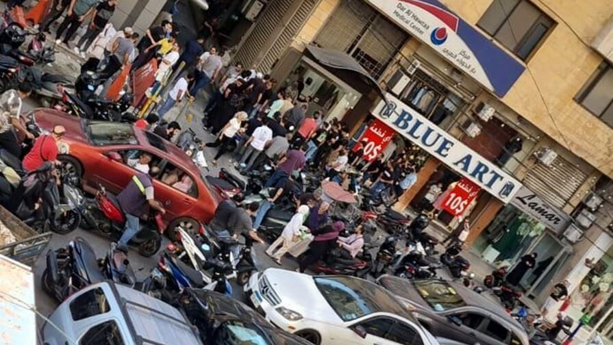 Взрыв устройств Пейджерс вызывает ранения среди членов Хезболлы
