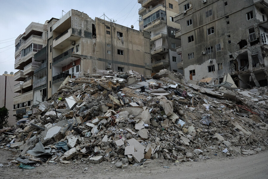 Tyre in southern Lebanon resists evacuation amid Israeli bombings