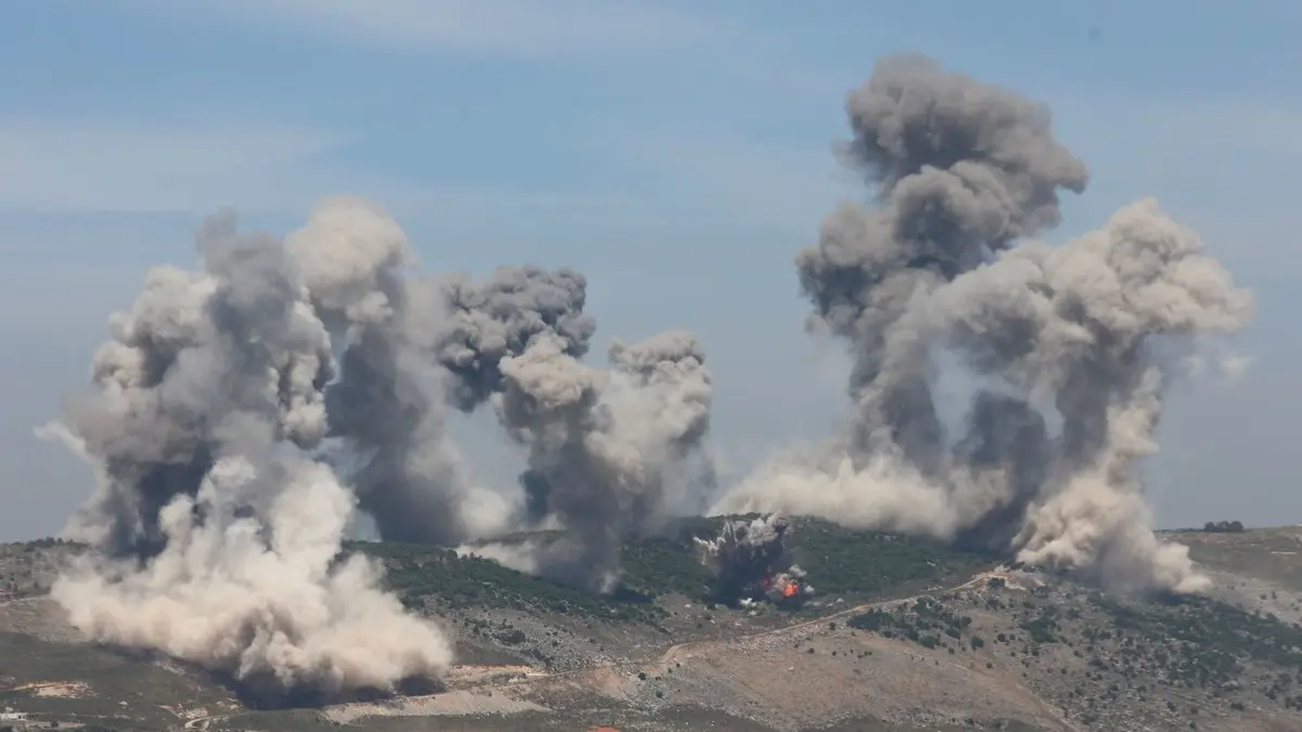 Israeli army attacks Hezbollah sites in Lebanon