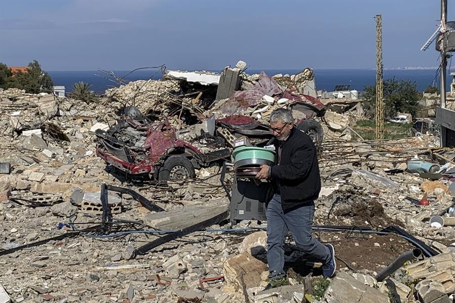 Devastation in Naqoura after the Israeli withdrawal