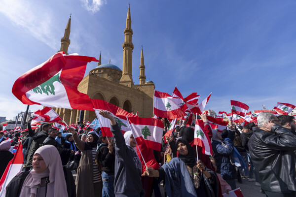 France Proposes Peacekeeping Force in Lebanon