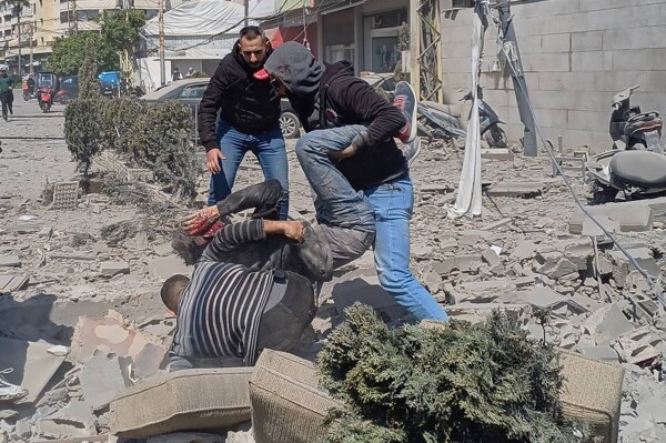 Lebanese Health Minister reports over 89 deaths