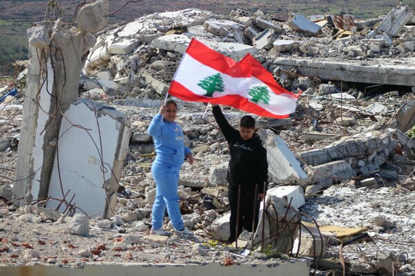 Israeli Airstrike Injures Five in Lebanon