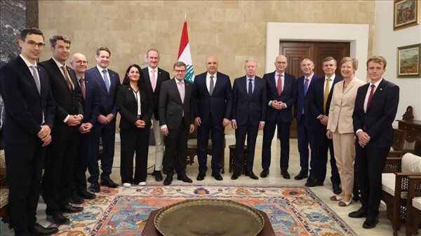 Lebanese President Announces Readiness to Negotiate with Israel