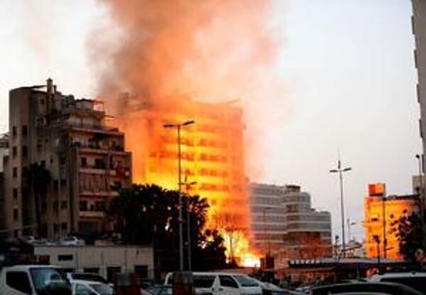 Israeli Airstrikes in Lebanon: Civilian Casualties and Attack on UN Peacekeepers