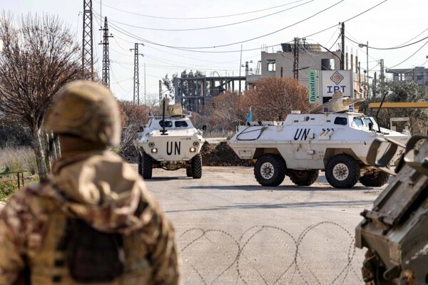 Lebanese Residents Prepare for Border Entry
