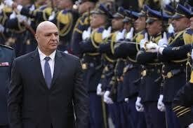 Israel Intensifies Air Strikes on Hezbollah Positions